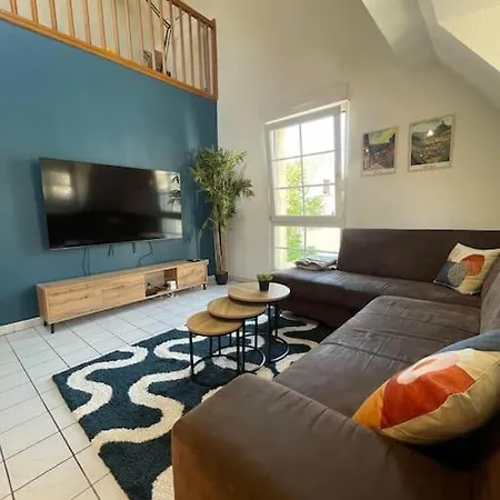 Cosy Au Centre-ville Avec Garage Sélestat