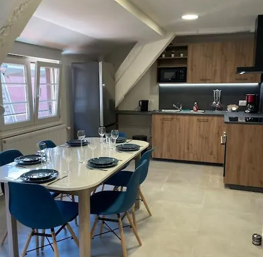 Cosy Au Centre-ville Avec Garage Apartman